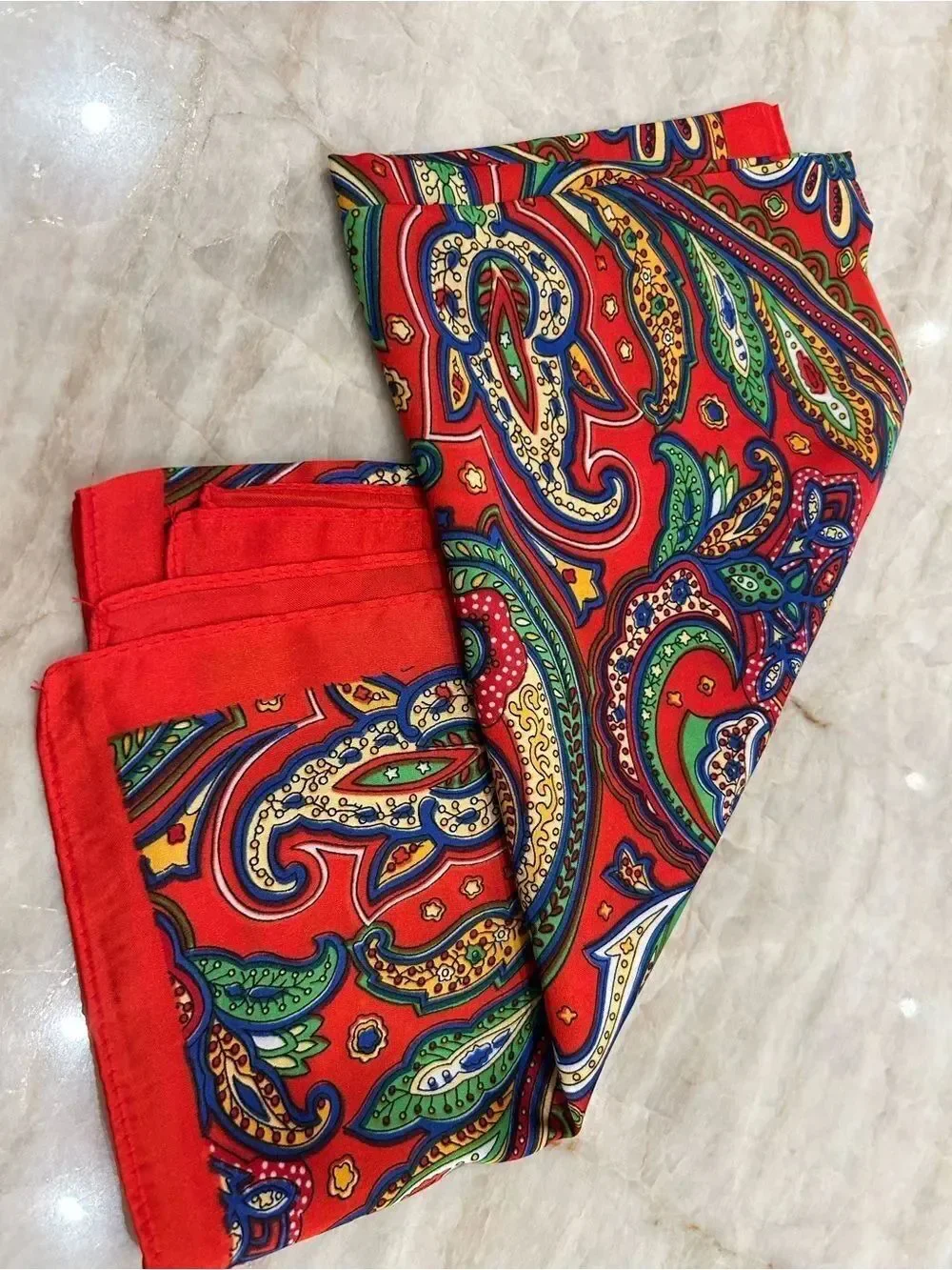 Vibrant Red Paisley Scarf S179